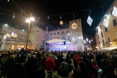 Docek-Nove-godine-Zadar-Tonci-Huljic-Badessa-Rispet-Forum-01.01.2023.-foto-Bojan-Bogdanic-003