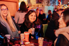 12-Student-Advent-Bozicni-gramofon-2.12.2025-Foto-Matija-Lipar