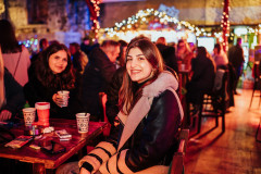 13-Student-Advent-Bozicni-gramofon-2.12.2025-Foto-Matija-Lipar