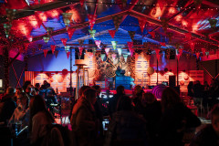 21-Student-Advent-Bozicni-gramofon-2.12.2025-Foto-Matija-Lipar