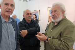 9.-U-ugodnom-razgovoru-s-prijateljima