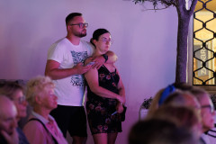 Vecer-evergreena-Stipanicev-Gojanovic-Pavic-palaca-Cedulin-13.8.2025-Foto-Bojan-Bogdanic_20-Vecer-evergreena-Stipanicev-Gojanovic-Pavic-palaca-Cedulin-13.8.2025-Foto-Bojan-Bogdanic