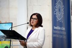 covjek-je-covjeku-lijek-15