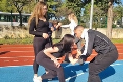 Ekonomsko-birotehnicka-i-trgovacka-skola-nastavlja-s-obiljezavanjem-kampanje-_16-dana-aktivizma-protiv-nasilja-nad-zenama_-2