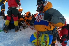 Den-Eror_2_Easy-Resize.com_