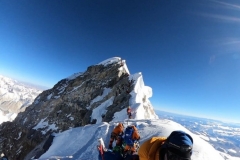 Den-Eror_8_Easy-Resize.com_