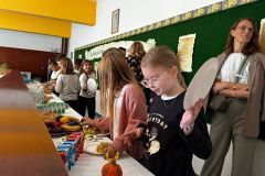 dd27cb58-e4e1-4e43-addc-baa1da043ad3