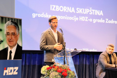 4a70c493-32fd-4003-ab1e-dae7a54280f9