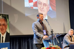 6d4df39d-2d1b-4edc-be46-f303e69e739b