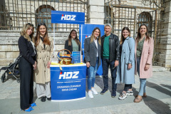 434404591_854487873386317_610432670032276951_n