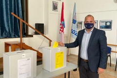 246075747_245389887629455_6183097087677741949_n