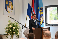 IVA_4886