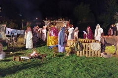 uprizorenje-zivih-jaslica-u-Diklu-kod-bunara-2022-5