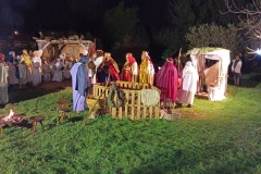 uprizorenje-zivih-jaslica-u-Diklu-kod-bunara-2022-8