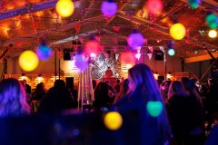 DJ-Ante-Dujic-Bozicni-gramofon-03.12.2025-foto-Bojan-Bogdanic-11.jpg_1600x1067