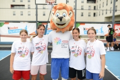 Babe-sa-prozora-Dubrovnik