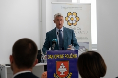 danopcinepolicnik22-0567