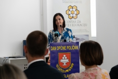 danopcinepolicnik22-0583