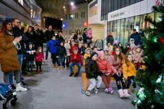Predstava_i_Djed_BozicnjakU_u_CG_17_12_21_-3-of-100