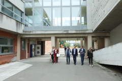 7f1f2889896f4672f824c99531afb22a_XL