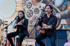 16-Subotnje-jutro-Bozicni-gramofon-na-Pijaci-6.12.2025-Foto-Bojan-Bogdanic