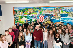 7.-U-osnovnoj-skoli-Mihovila-Nakovica-u-Koljnofu