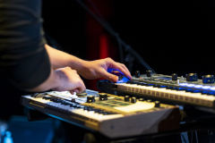 24_Orvel_Tomi_Burcul