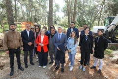 287471b969996fded0a79e9ca206d5e5_L