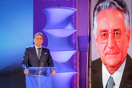 352137a09b7fa926d24f182afbb0e35f