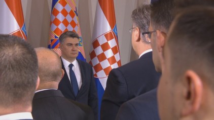 Inauguracija_Milanovica_pool_frame_33079.jpg.688x388_q85_crop_upscale