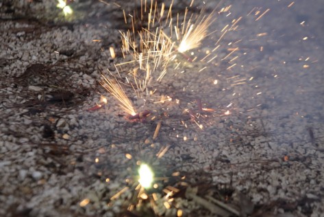 Ilustracija: Petarde (Foto: Ivan Katalinić)