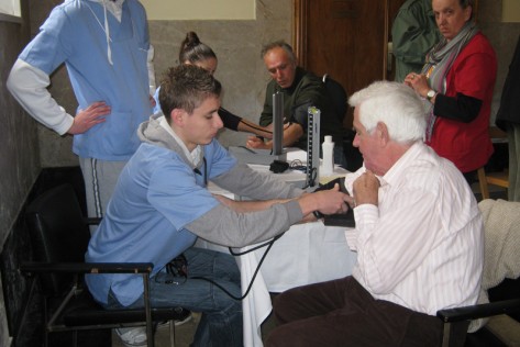 Medicinska škola Zadar mjerenje tlaka u Poglavarstvu (Foto: Anamaria Dujmić)