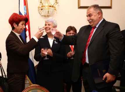 Spomenka Abversek, Jadranka Kosor i Ivan Šuker (Foto: PIXSELL)