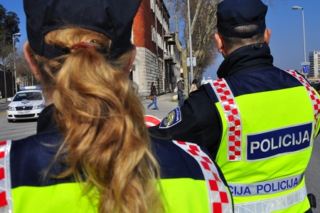 Prometna-policija-u-rutinskoj-kontroli-foto-Žeminea-Čotrić-41
