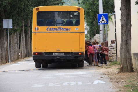 Školski autobus Gornji Karin (Foto: Ivan Katalinić)