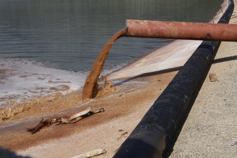 Tvornica glinice Obrovac i sanacijski bazeni (Foto: Ivan Katalinić)