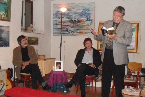 U spomen pjesniku Dragutinu Herendi (Foto: Marko Dunatov)