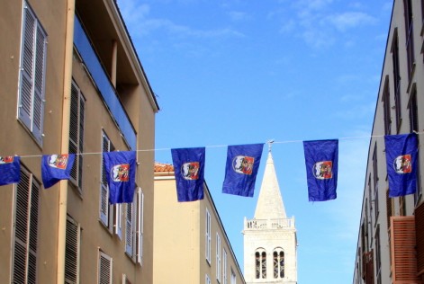 Zastave po gradu (Foto: Ivan Katalinić)