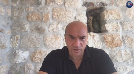 dn2_GL_web_frame_469