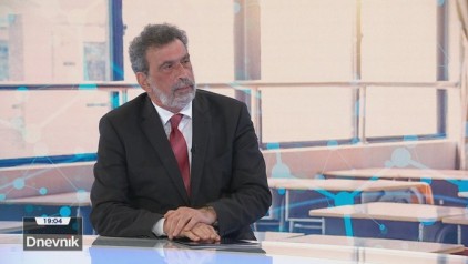 fuchs_09.jpg.688x388_q85_crop_upscale