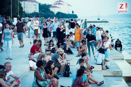 morske orgulje turisti
