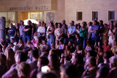 10-Arbanasi-od-srca-pjesmom-Forum-Zadar-4.8.2026-Foto-Bojan-Bogdanic