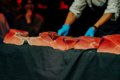 Gala-vecer-Tuna-Sushi-Wine-Festival-Arsenal-Zadar-11.4.2025_103-09-Gala-vecera-Arsenal-Tuna-Sushi-Wine-Festival-Zadar-11.4.2025-Foto-Matija-Lipar