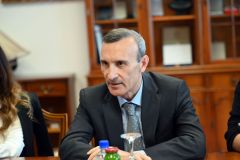 veleposlanik-3