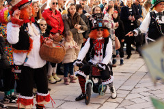 110-08-Karnevalska-povorka-Zadar-2.3.2025-Foto-Bojan-Bogdanic