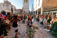 199-08-Karnevalska-povorka-Zadar-2.3.2025-Foto-Bojan-Bogdanic