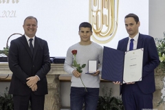DangradaZadra202113