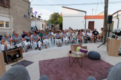 02-Nista-im-nece-bit_-predstava-Diklo-8.7.2025-Foto-Bojan-Bogdanic