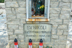 1000176447