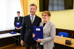 ZADAR - 22.10.2026 - Potpisivanje i dodjela ugovora za sufinanciranje sunčanih elektrana u velikoj vijećnici Doma Zadarske županije